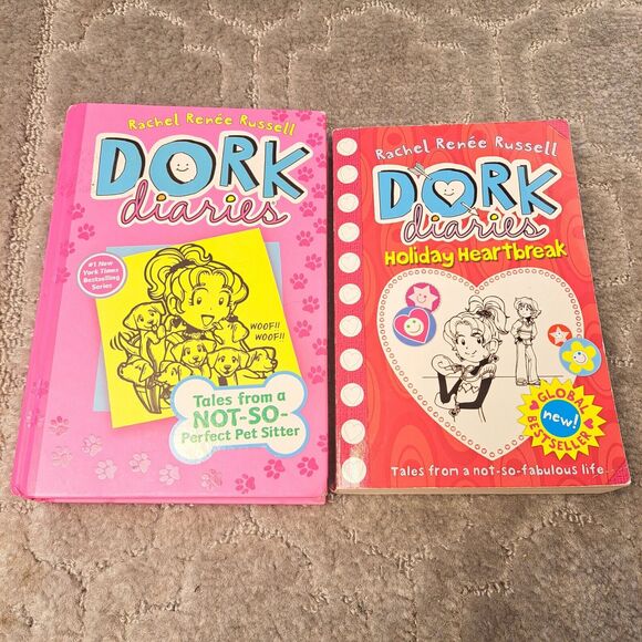 Dork Diaries 6/10 RACHEL RENEE RUSSELL HARDCOVER SOFTCOVER KIDS CHAPTER BOOKS - Picture 1 of 3